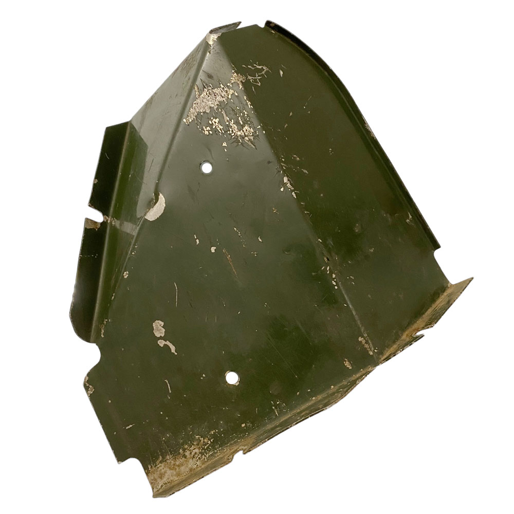 Left Hand Lamp Cover Rear Tub 330205